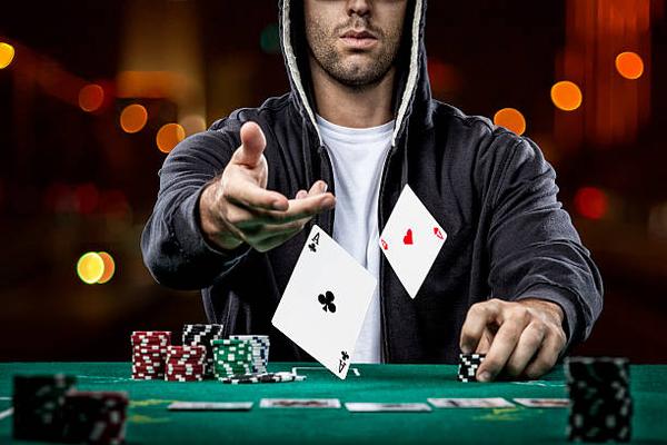 How to avoid risks in casinos online