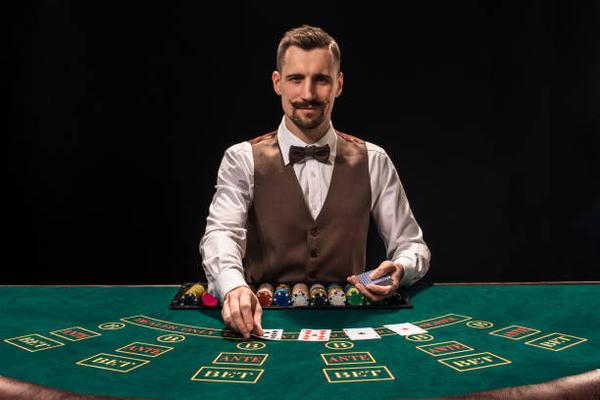 How to chơi poker smarter not harder
